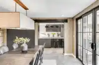 4178 DONCASTER WAY - thumbnail 10