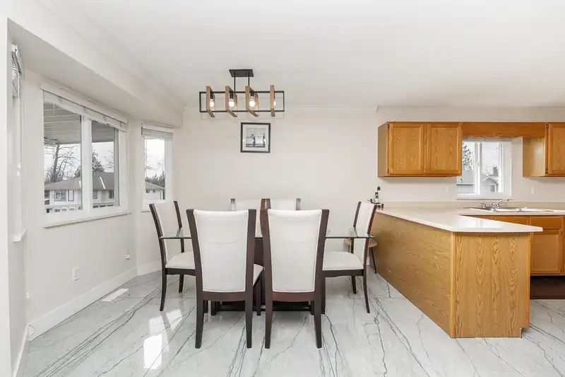 31000 SIDONI AVENUE - photo 3 of 40