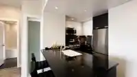 2808 2968 GLEN DRIVE - thumbnail 5