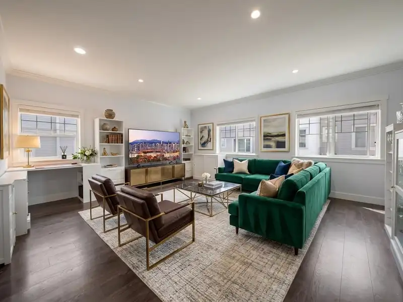 13 19097 64 AVENUE - photo 3 of 17
