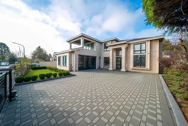10471 SEAHAVEN DRIVE - photo 3 of 40