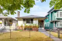 2175 WAVERLEY AVENUE - thumbnail 1