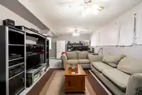 9212 211B STREET - thumbnail 16