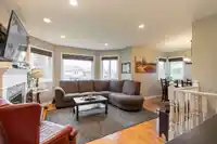 9212 211B STREET - thumbnail 3