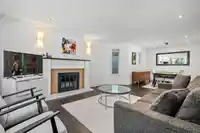 1050 E 10TH AVENUE - thumbnail 2