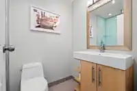 1050 E 10TH AVENUE - thumbnail 24
