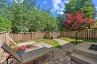 1050 E 10TH AVENUE - thumbnail 28