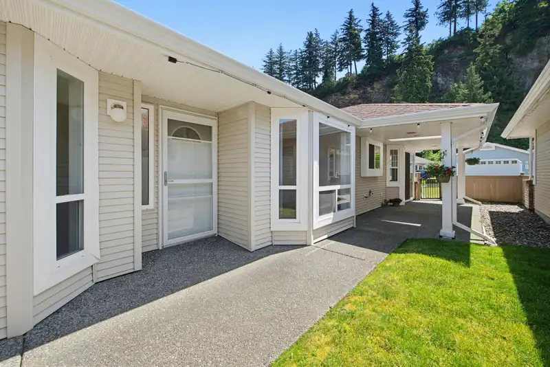 231 6001 PROMONTORY ROAD - photo 3 of 40