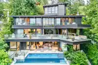1840 NAOMI PLACE - thumbnail 1