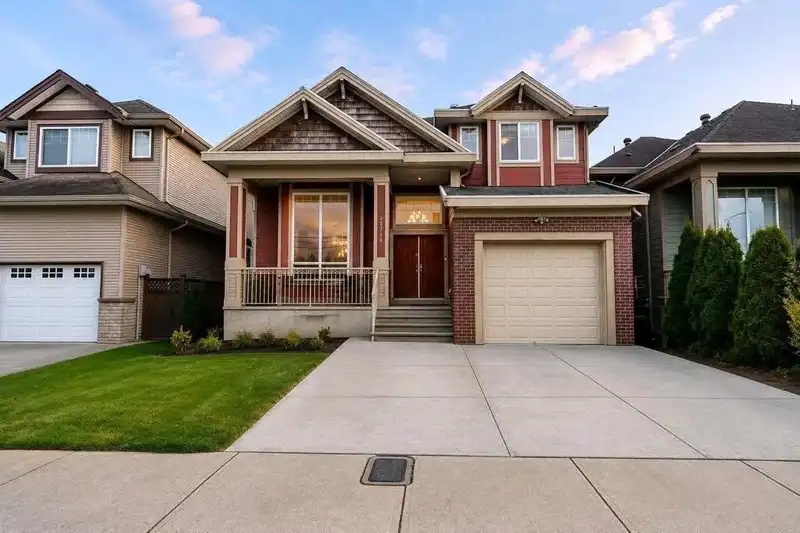 27760 PULLMAN AVENUE - photo 1 of 38