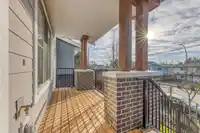 6 2145 PRAIRIE AVENUE - thumbnail 4
