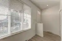 6 2145 PRAIRIE AVENUE - thumbnail 5