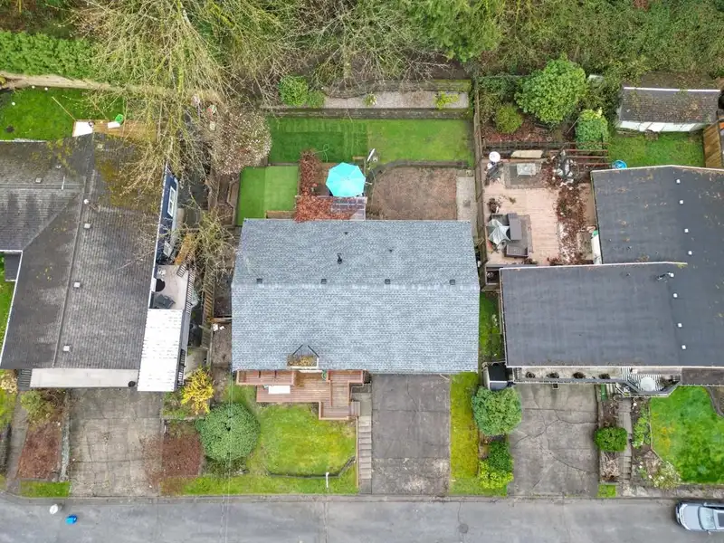 10316 JOHNSON WYND - photo 2 of 36