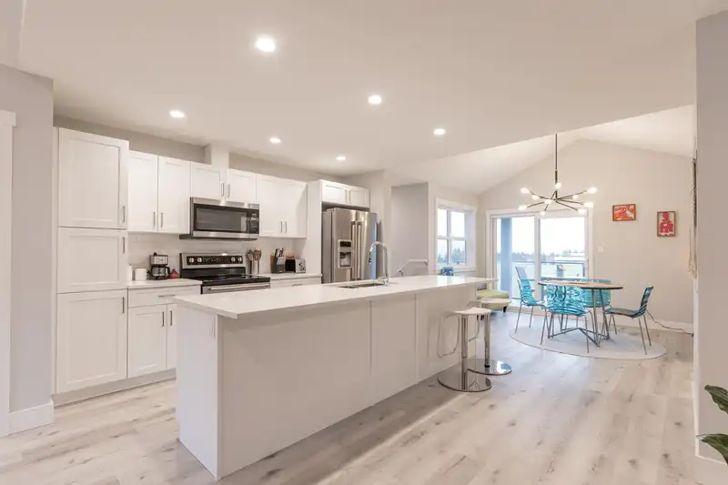 1 950 WOODSWORTH ROAD - photo 2 of 19