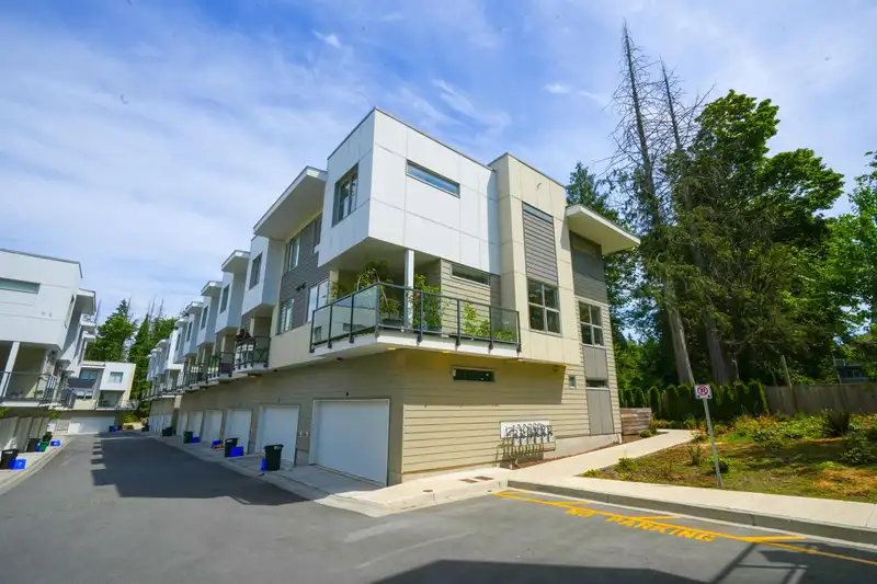 38 12585 104A AVENUE - photo 1 of 23