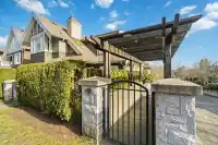 2420 SASAMAT STREET - thumbnail 1