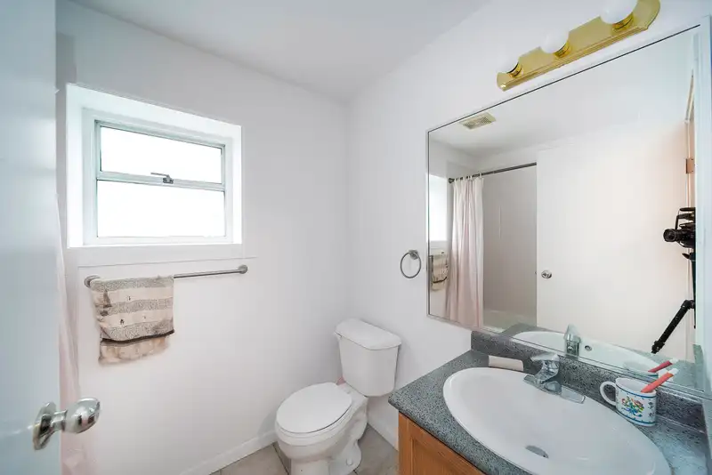 3063 ROSEMONT DRIVE - photo 4 of 34
