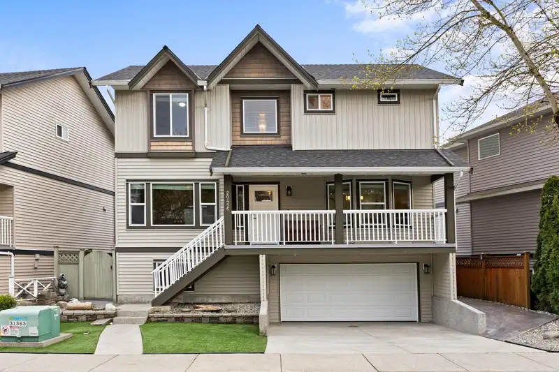 20496 67 AVENUE - photo 1 of 26
