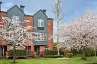 5423 WILLOW STREET - thumbnail 1