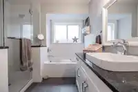 20366 43 AVENUE - thumbnail 16