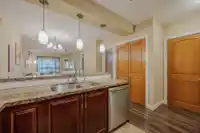 224 8157 207 STREET - thumbnail 8