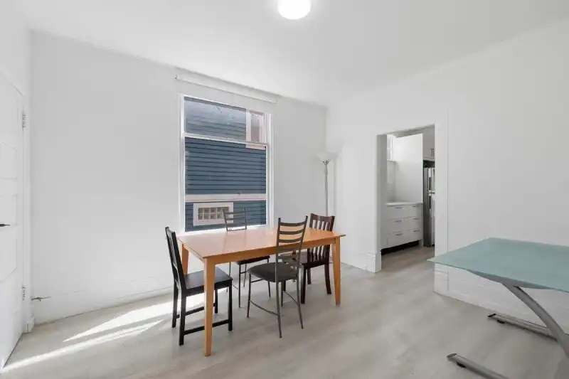 14 W 14TH AVENUE - photo 3 of 36