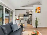 320 E 32ND AVENUE - thumbnail 27