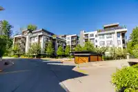 411 3182 GLADWIN ROAD - thumbnail 1