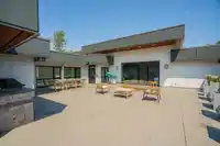 411 3182 GLADWIN ROAD - thumbnail 30