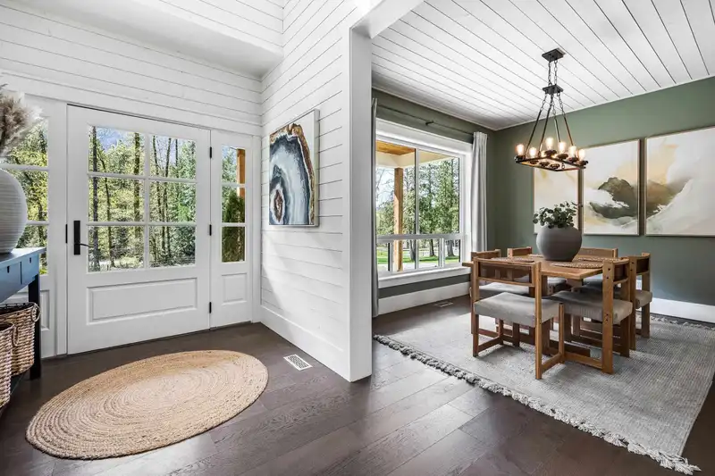 49439 CHILLIWACK LAKE ROAD - photo 4 of 40