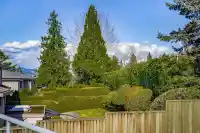 7516 LAMBETH DRIVE - thumbnail 2