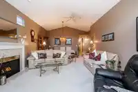 36 9012 WALNUT GROVE DRIVE - thumbnail 4