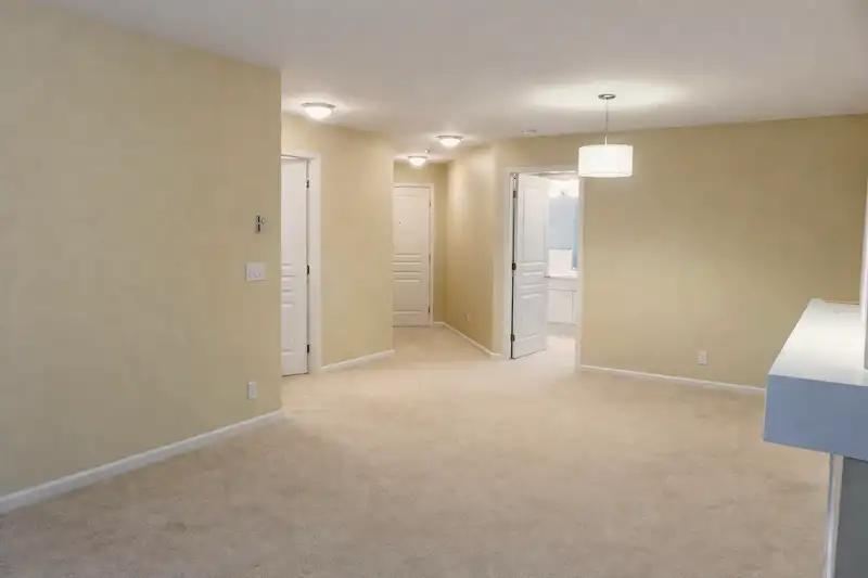 215 1242 TOWN CENTRE BOULEVARD - photo 3 of 11