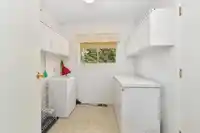 552 CLUB CRESCENT - thumbnail 20