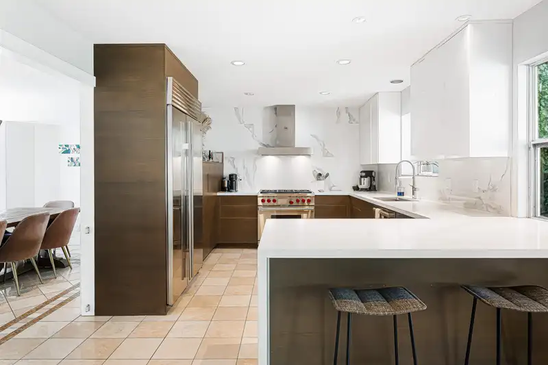 3968 FRAMES PLACE - photo 4 of 37