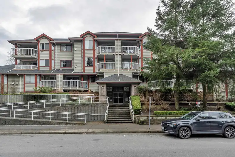 110 1215 PACIFIC STREET - photo 1 of 26