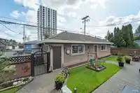 5480 CAMBIE STREET - thumbnail 7