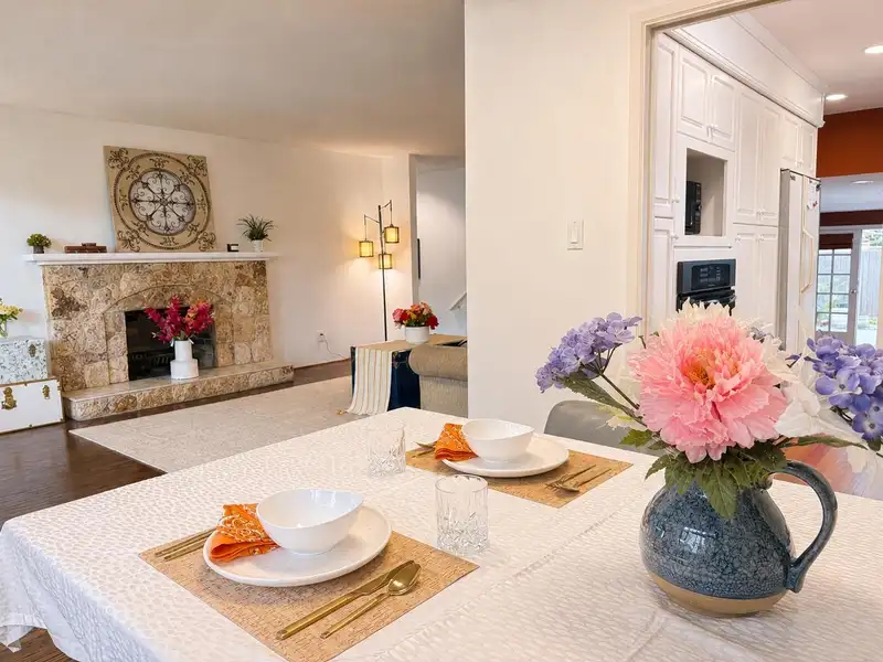 9560 GLENDOWER DRIVE - photo 4 of 19