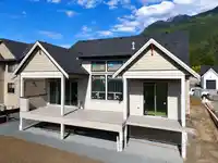 10013 TRILLIUM WAY - thumbnail 5