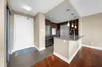 805 2959 GLEN DRIVE - thumbnail 4