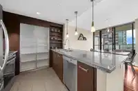 805 2959 GLEN DRIVE - thumbnail 10
