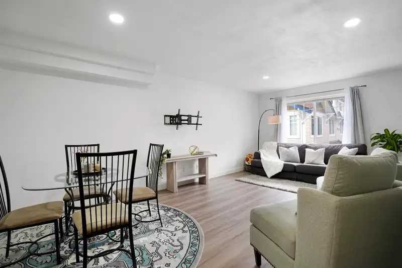 32 6533 121 STREET - photo 4 of 21