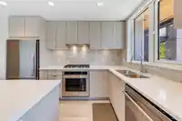 214 615 COTTONWOOD AVENUE - thumbnail 5