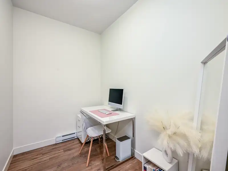 320 750 DOGWOOD STREET - photo 4 of 29