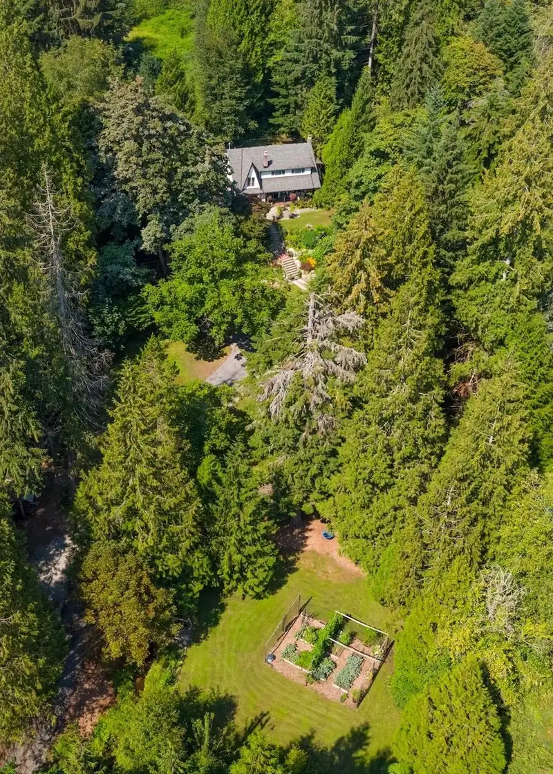 4163 CEDAR DRIVE - photo 3 of 39
