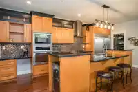 1598 PARKER PLACE - thumbnail 16