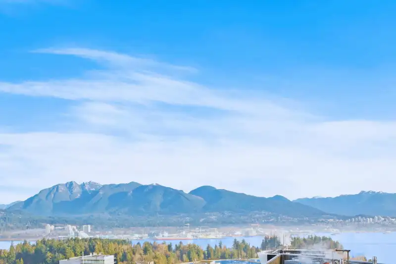 2902 1568 ALBERNI STREET - photo 1 of 34