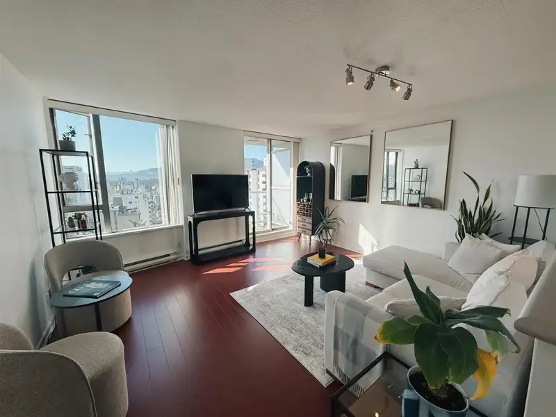 1207 1277 NELSON STREET - photo 3 of 28
