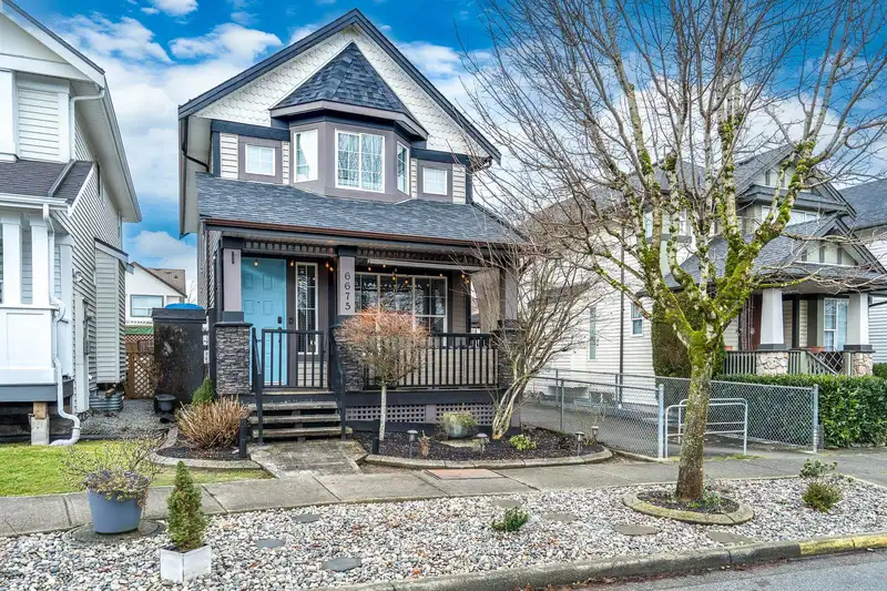 6675 184A STREET - photo 1 of 40