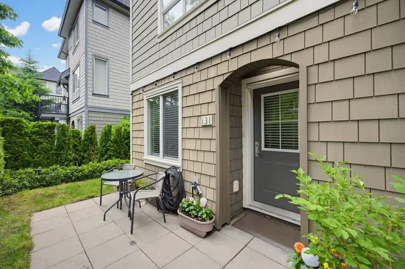 131 8138 204 STREET - photo 3 of 40